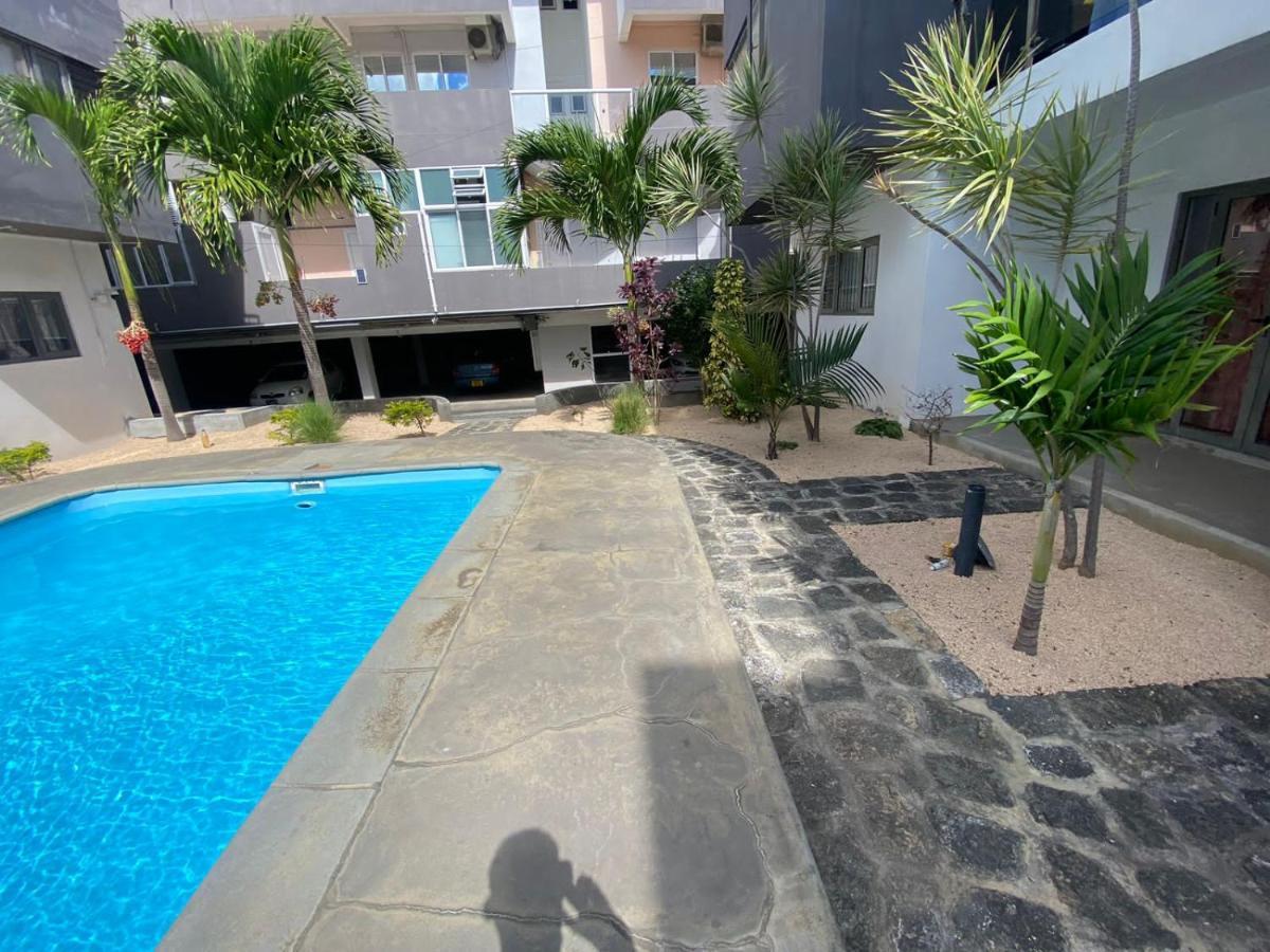 Ibiza Apartment - 150M From The Beach Flic-en-Flacq Екстериор снимка