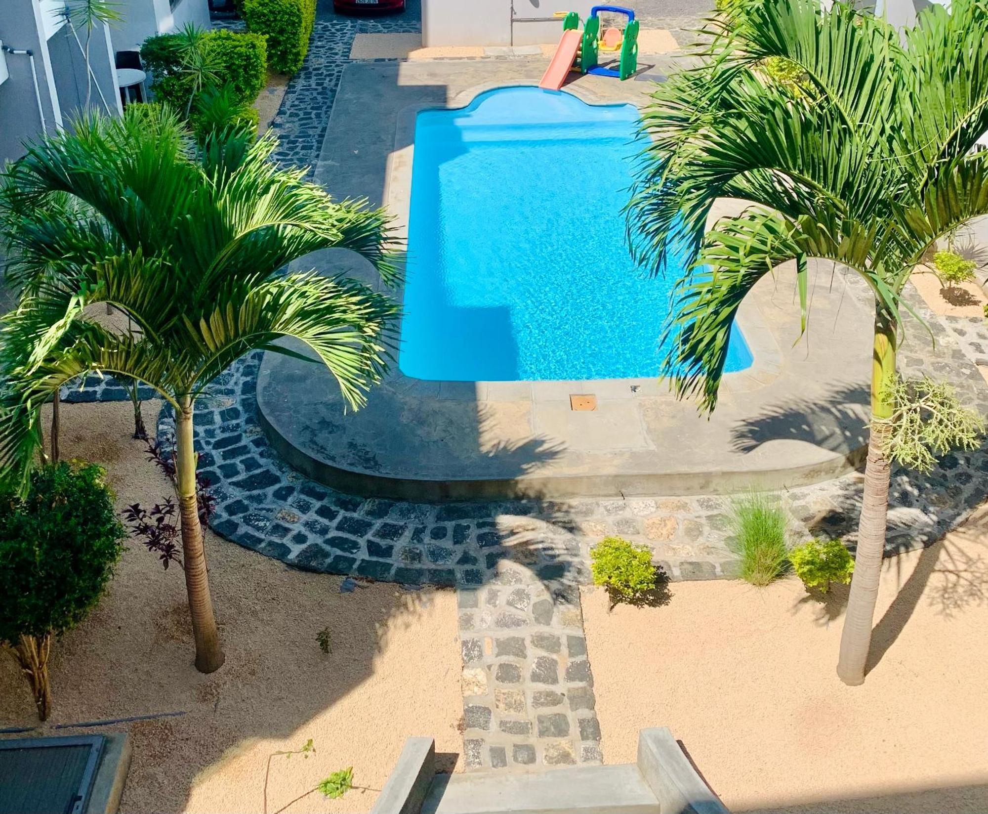 Ibiza Apartment - 150M From The Beach Flic-en-Flacq Екстериор снимка